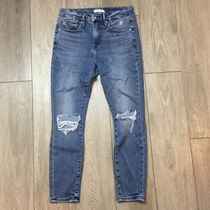 Stylish Blue Distressed Women Jeans